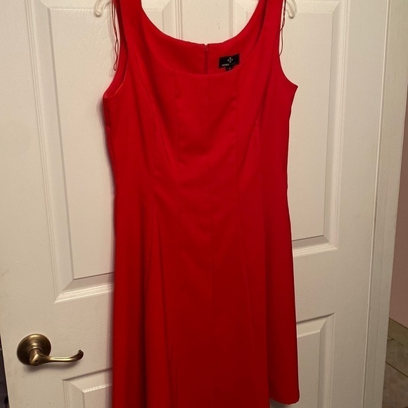 Y Ronni Nicole solid red zipper sleeveless stretch reg size a-line dress size 12 - Picture 1 of 4